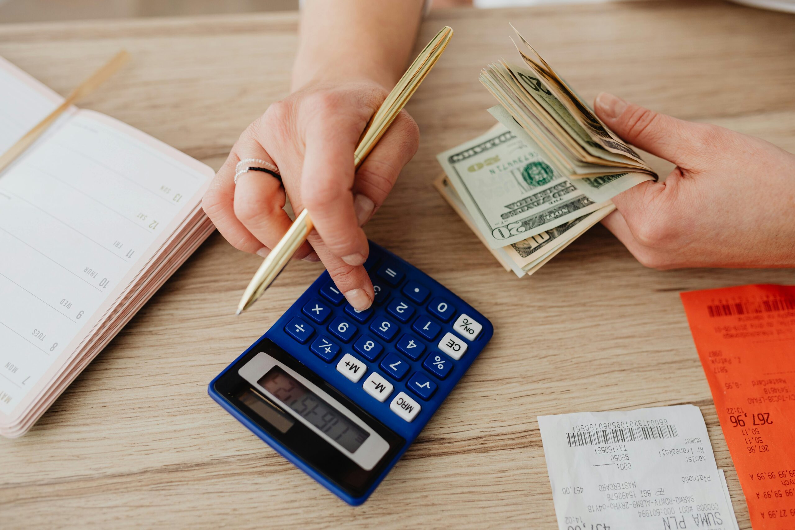 How to Budget Your Money: A Simple Guide to Taking Control of Your Finances
